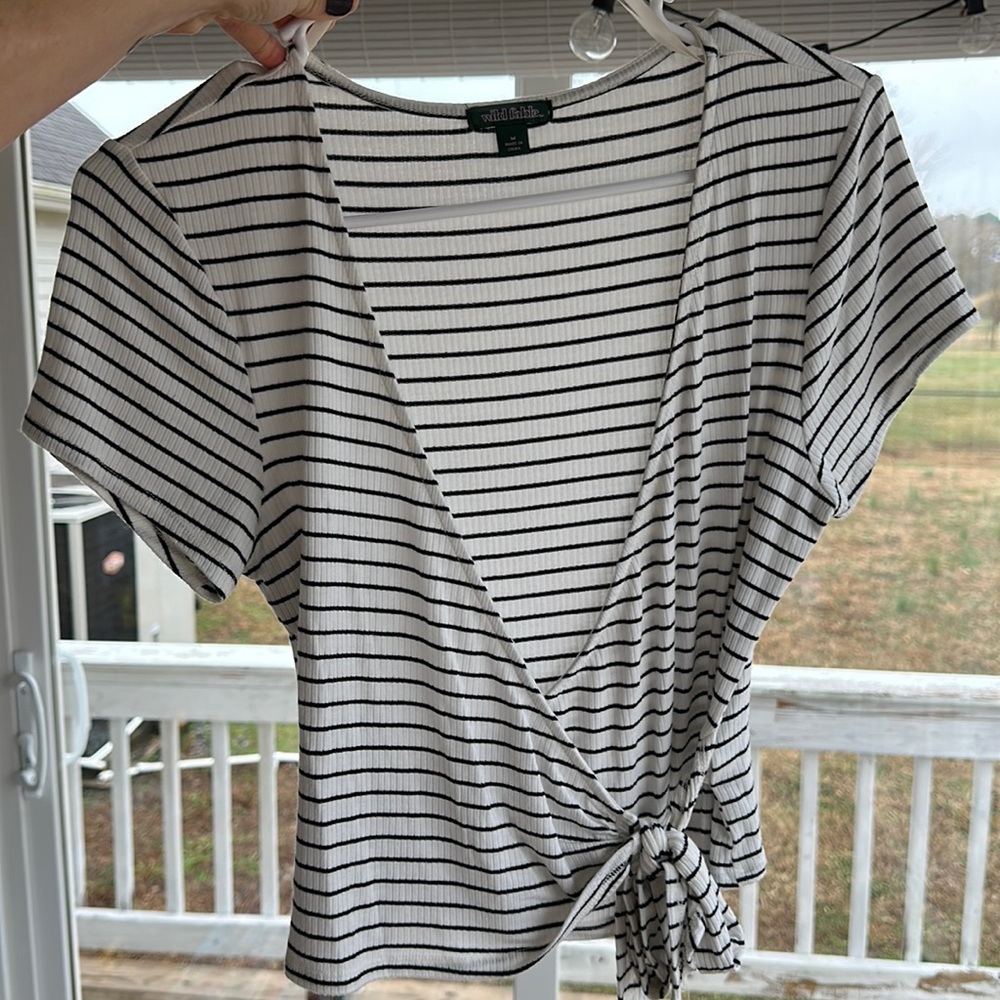 Wild Fable (Target) cross body top, size medium